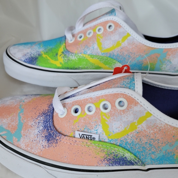 Vans Authentic Lace Up Low Profile Retro Mart Unisex Sneaker - Picture 3 of 9